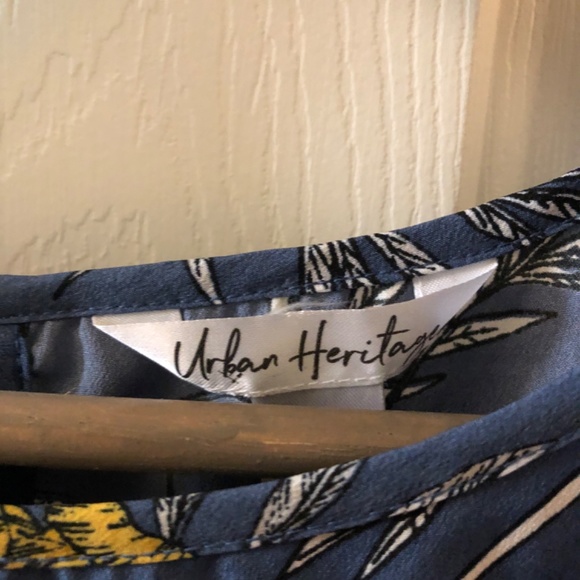 Tie front top - Picture 4 of 5